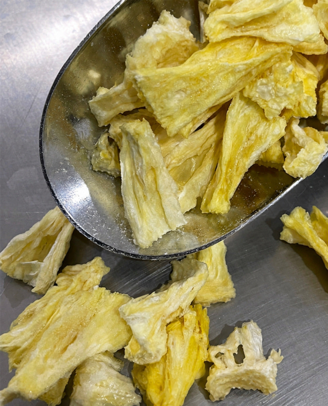 Pineapple Pieces - Freeze Dried - Forever Foods